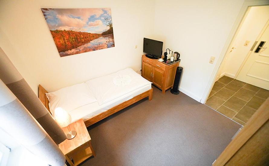Hotel Waldhalle Molln Bagian luar foto