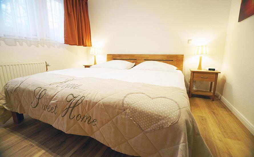 Hotel Waldhalle Molln Bagian luar foto