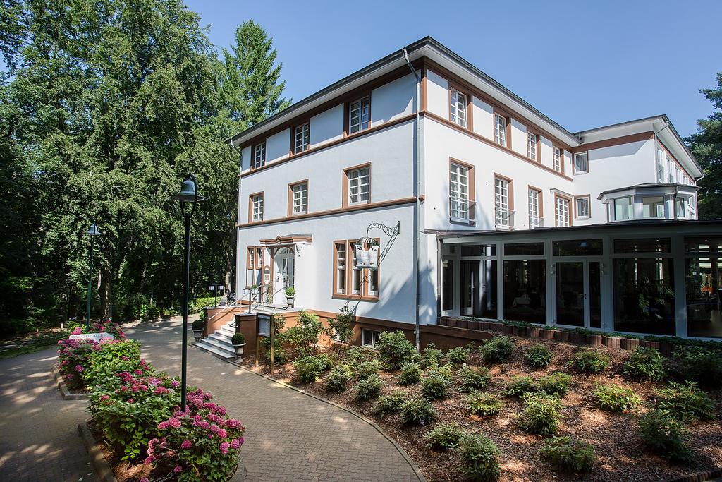 Hotel Waldhalle Molln Bagian luar foto